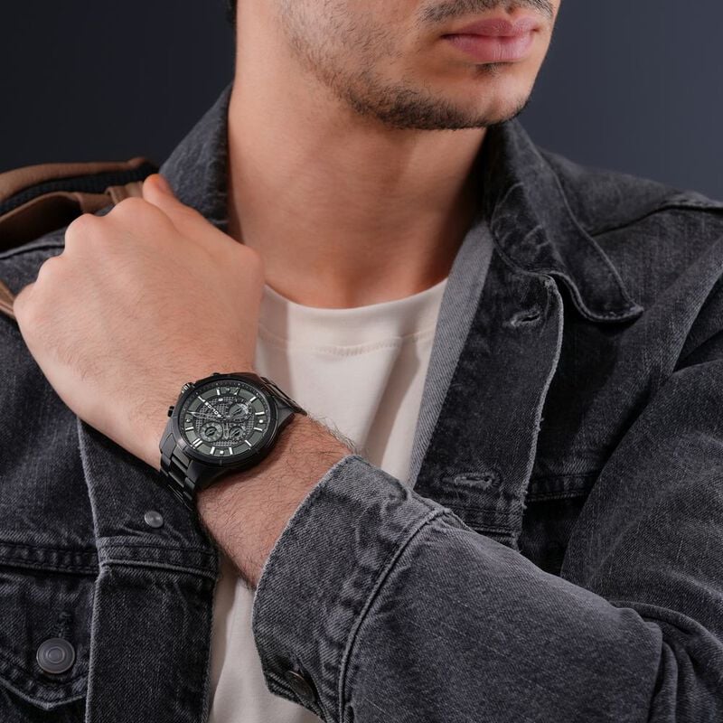 Police Chronograph Black Dial Black Color Stainless Steel Strap Watch For Men NTPLPEWGI0054004