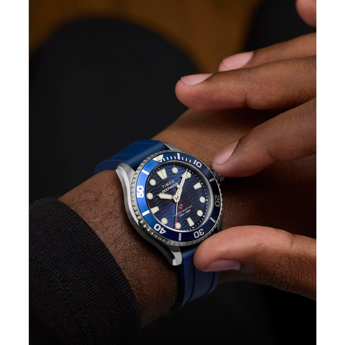 Unisex Quartz Blue Dial Analog Rubber Watch TW2Y40300UJ