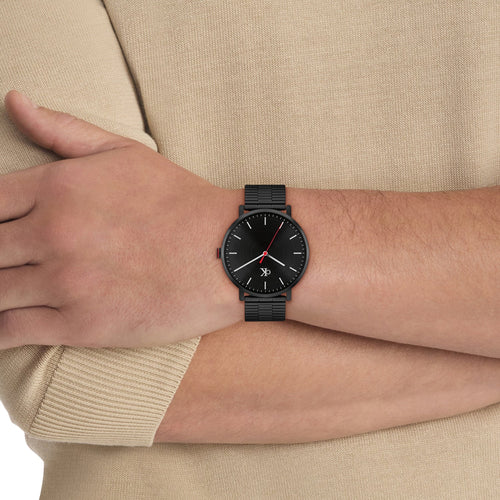 Men Quartz Black Dial Analog Stainless Steel Watch 25200550