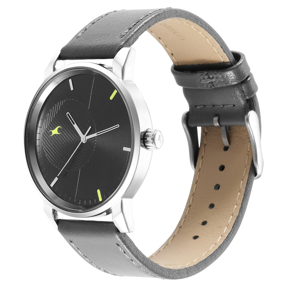 Fastrack Stunners Quartz Analog Black Dial Leather Strap Watch for Guys NS3278SL01