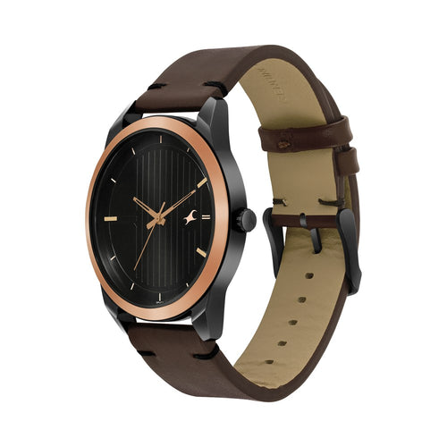 Fastrack Stunners Quartz Analog Black dial Leather Strap Watch for Guys NT3308KL01