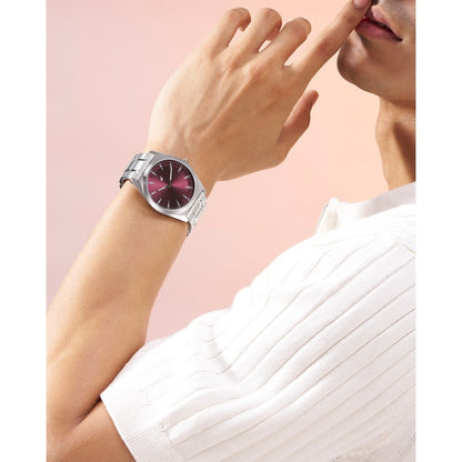 Fastrack Stunners X Quartz Analog Maroon Dial Stainless Steel Strap Watch For Guys NU38162SM01
