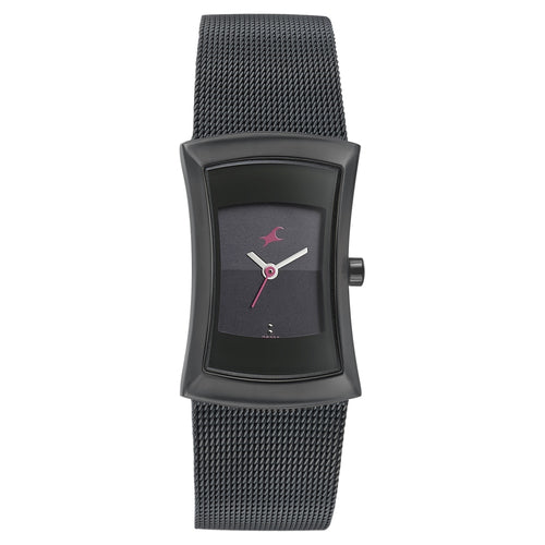 Fastrack Pulse Quartz Analog Black Dial Stainless Steel Strap Watch for Girls NT6093NM01