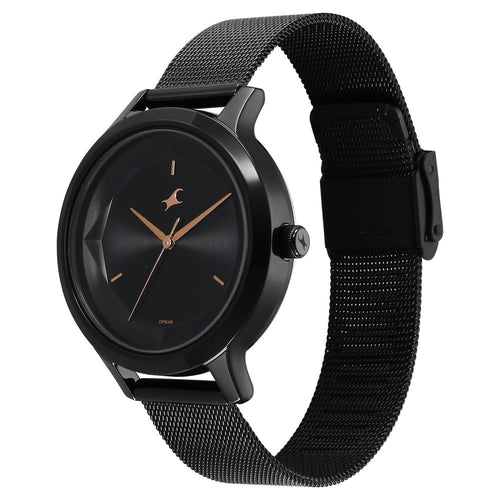 Fastrack Fleek Quartz Analog Black Dial Stainless Steel Strap Watch For Girls NT6210NM04