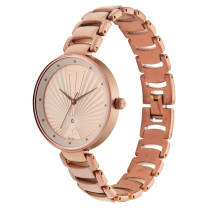 Fastrack Ruffles Quartz Analog with Date Beige Dial Stainless Steel Strap Watch for Girls NT6216QM01