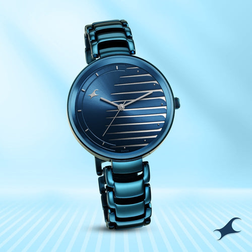 Fastrack Style Up Quartz Analog Blue Dial Metal Strap Watch for Girls NU6216QM02