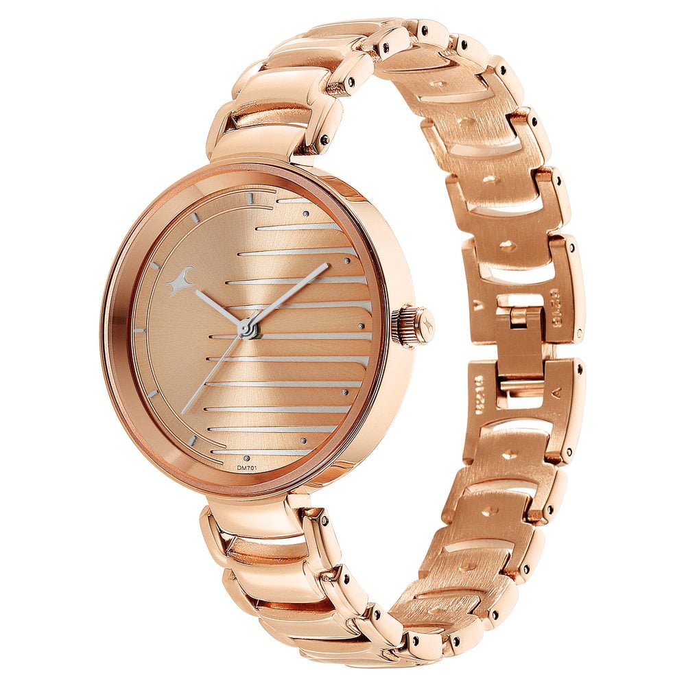 Fastrack Style Up Quartz Analog Champagne Dial Metal Strap Watch for Girls NT6216WM02