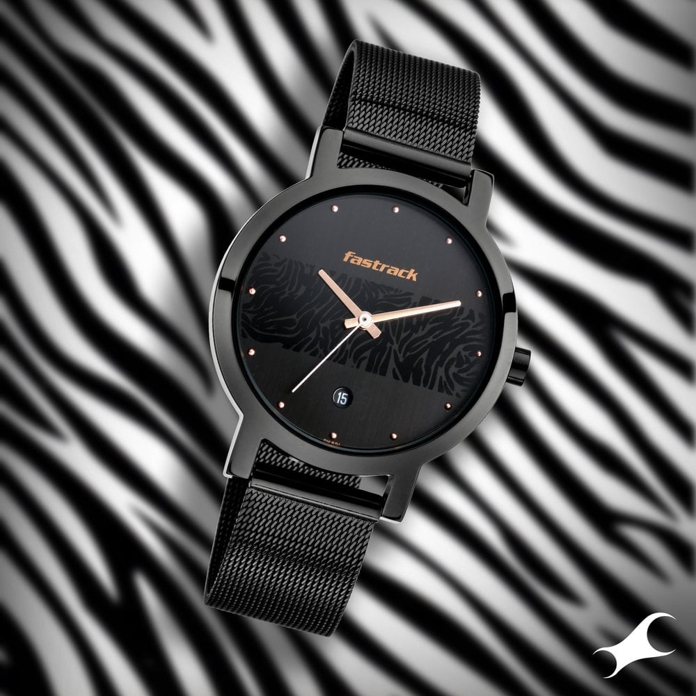 Fastrack Animal Print Quartz Analog with Date Black Dial Stainless Steel Strap Watch for Girls NT6222NM01