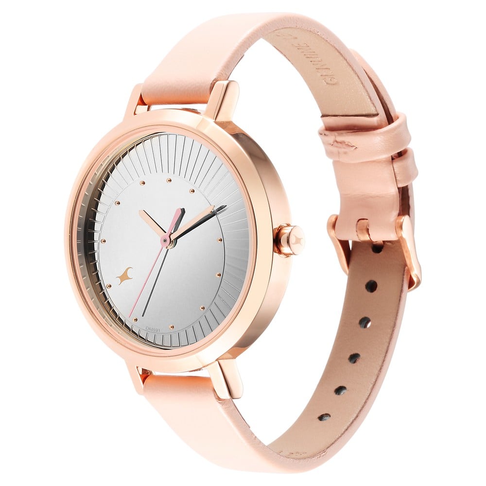Fastrack Style Up Silver Dial Leather Strap Watch for Girls NR6230WL02