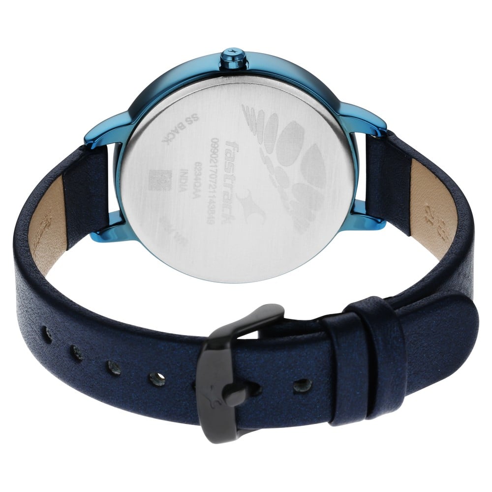 Fastrack Glitch Quartz Analog Silver Dial Leather Strap Watch for Girls NS6234QL01