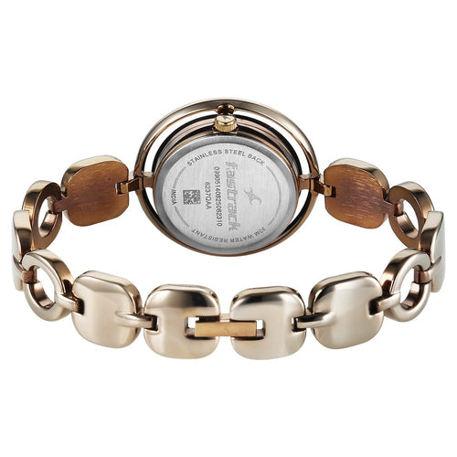 Fastrack Chrome K Quartz Analog Silver Dial K Chrome Metal Strap Watch For Girls 6237QM04