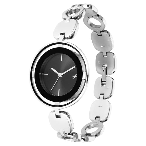 Fastrack Glitch Quartz Analog Silver Dial Metal Strap Watch for Girls NU6237SM01