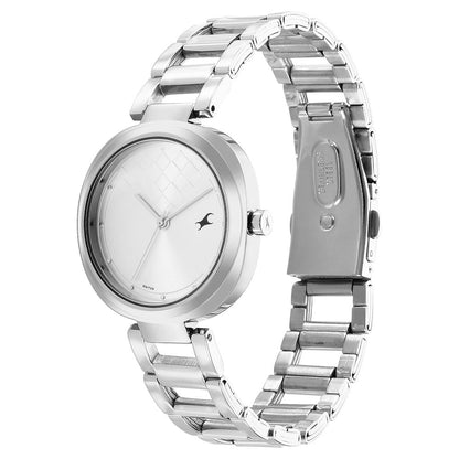 Fastrack Stunners Quartz Analog Silver Dial Stainless Steel Strap Watch for Girls NT6247SM02