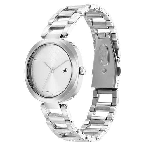 Fastrack Stunners Quartz Analog Silver Dial Stainless Steel Strap Watch for Girls NT6247SM02