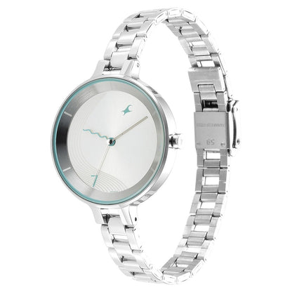 Fastrack Stunners Quartz Analog Silver Dial Metal Strap Watch for Girls NS6265SM01
