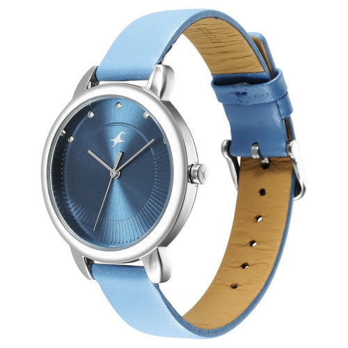 Fastrack Stunners Quartz Analog Blue Dial Leather Strap Watch for Girls NT6282SL01
