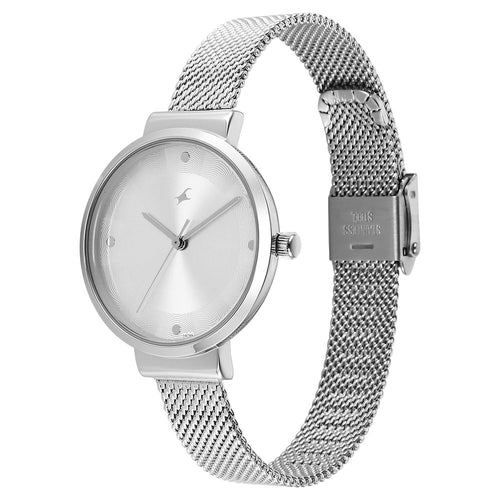 Fastrack Stunners X Quartz Analog Silver Dial Stainless Steel Strap Watch For Girls 68045SM01
