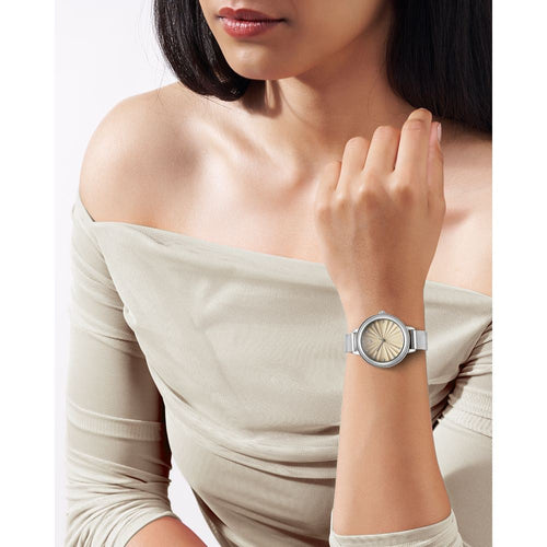 Fastrack Stunners X Quartz Analog Ivory Dial Stainless Steel Strap Watch For Girls NU68048SM02