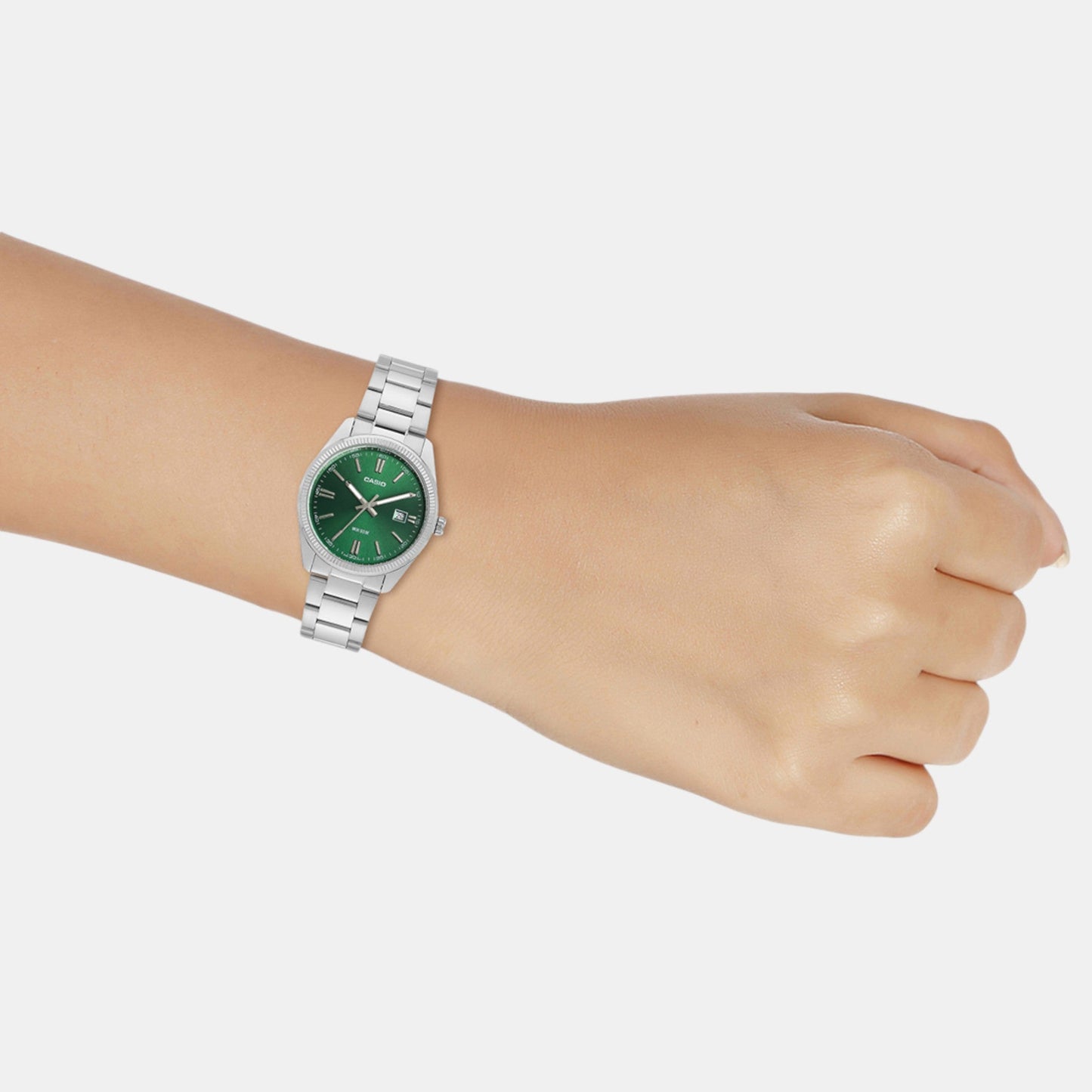 Enticer Men Quartz Green Dial Analog Stainless Steel Watch A2262