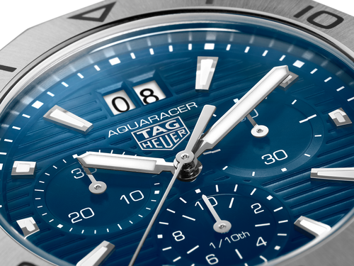 TAG HEUER AQUARACER PROFESSIONAL 200 CHRONOGRAPH CBP1113.BA0627 40 mm