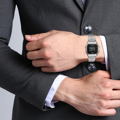 Vintage Women Quartz Black Dial Digital Stainless Steel Watch D408