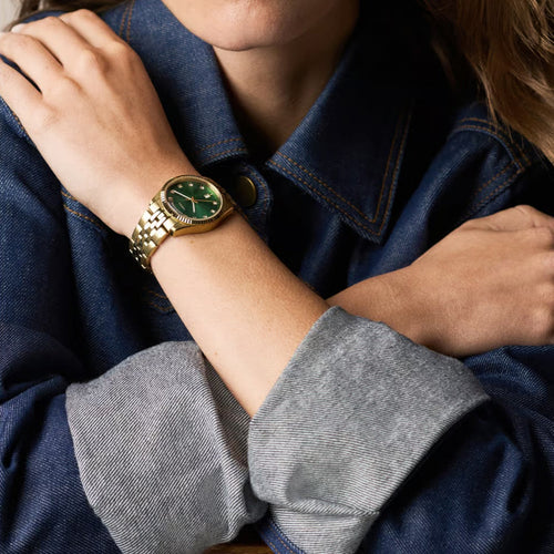 Scarlette Women Quartz Green Dial Analog Stainless Steel Watch ES5460