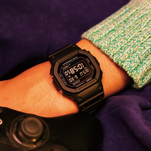 G-Shock Men Quartz Multicolour Dial Digital Resin Watch G1595
