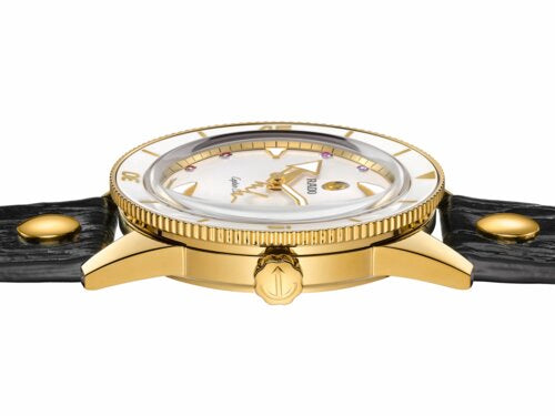 Captain Cook x Marina Hoermanseder Heartbeat - R32117708