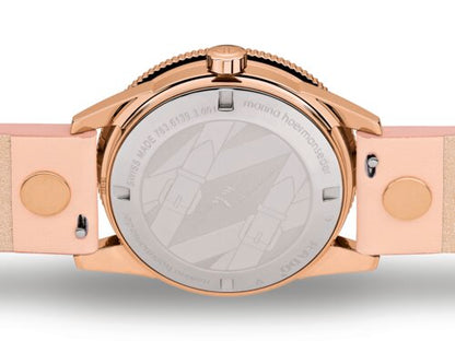 Captain Cook Marina Hoermanseder - R32139708