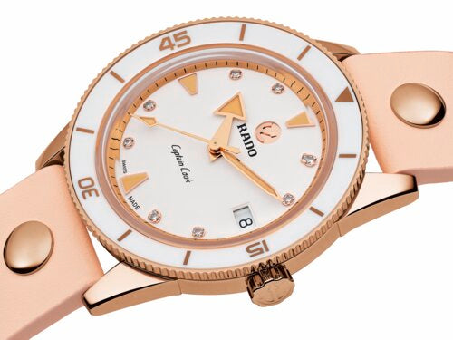 Captain Cook Marina Hoermanseder - R32139708