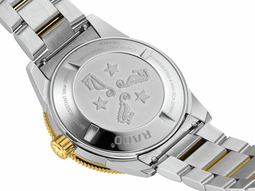 Captain Cook Automatic - R32138303