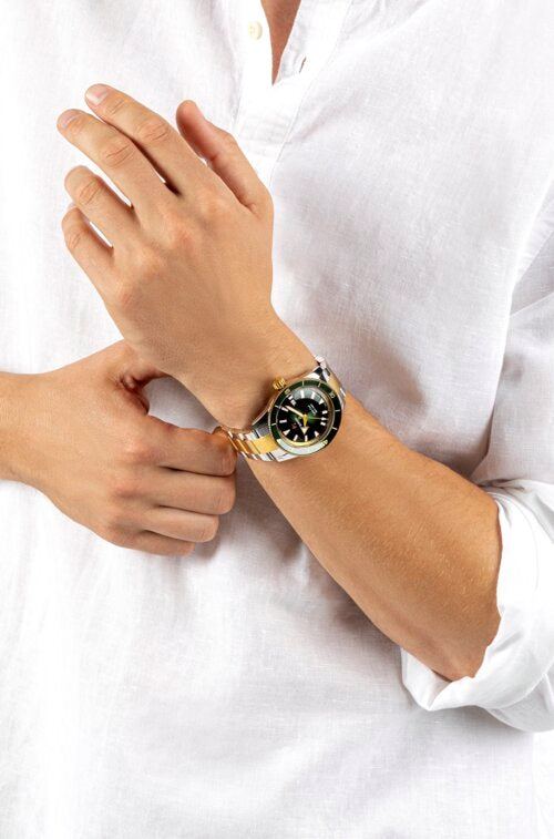 Captain Cook Automatic - R32138303