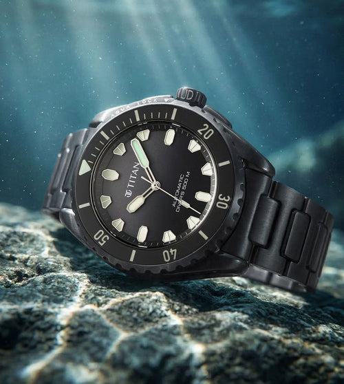Titan Zero Hour Diver's 500 M Automatic Men 49.6 mm 10071QM01