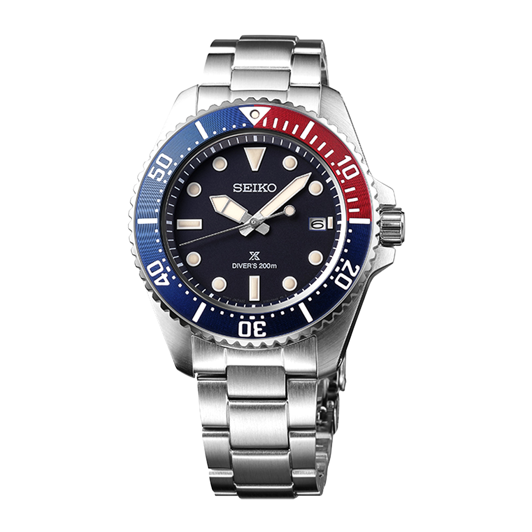 Seiko Prospex Solar Diver's in Blue-Red-Blue - SNE595P1