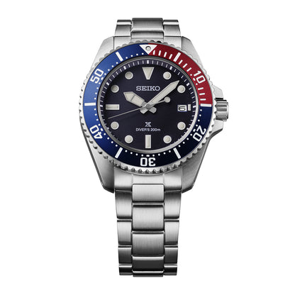 Seiko Prospex Solar Diver's in Blue-Red-Blue - SNE595P1