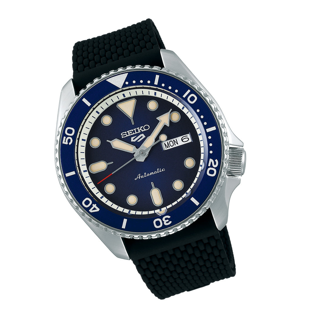 Seiko Mens NEW 5 SPORTS Watch SRPD71K2
