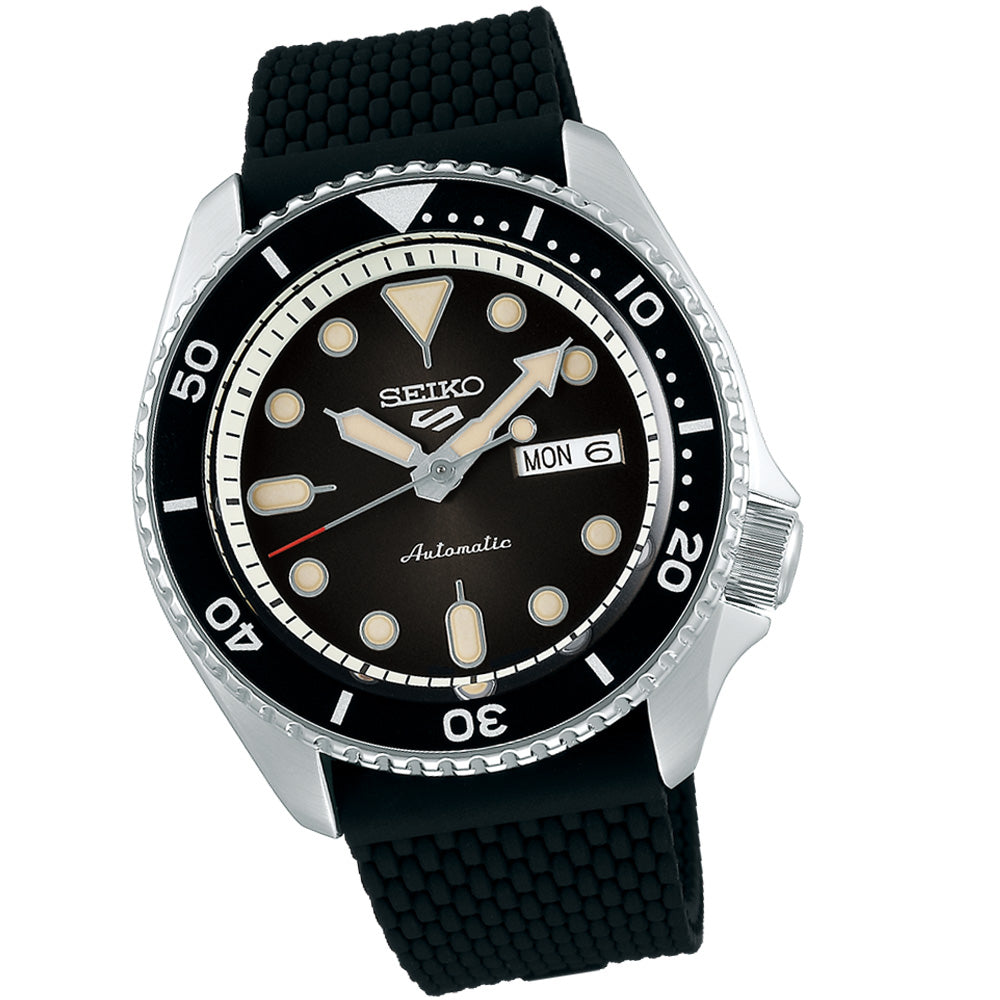 Seiko Mens NEW 5 SPORTS Watch SRPD73K2
