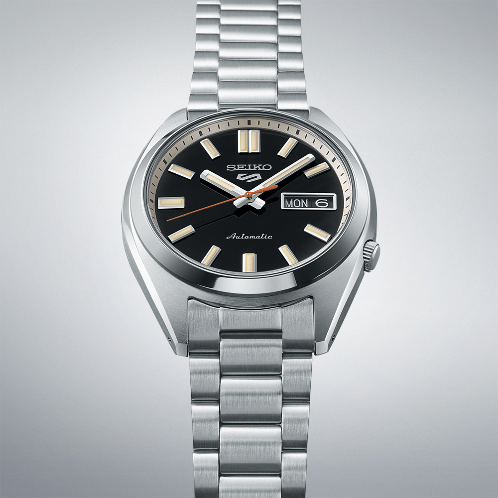 Seiko 5 Sports SNXS 'Deep black wash' Classic Sports - SRPK89K1