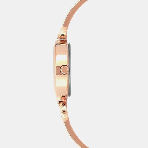 Trendline Women Quartz Dial Analog Brass Watch TWEL11437