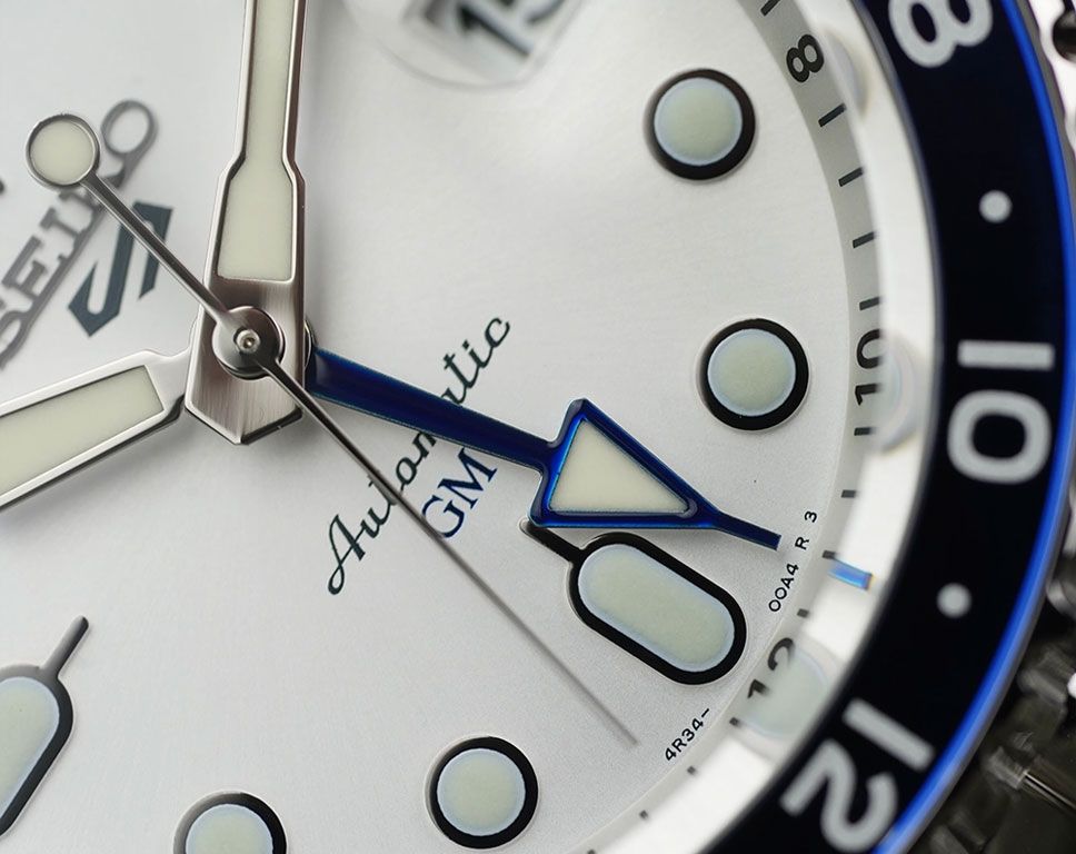 Seiko 5 Sports SKX GMT Sky Blue, Silver Cloud - SSK033K1
