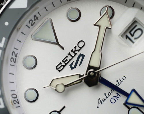 Seiko 5 Sports SKX GMT Sky Blue, Silver Cloud - SSK033K1