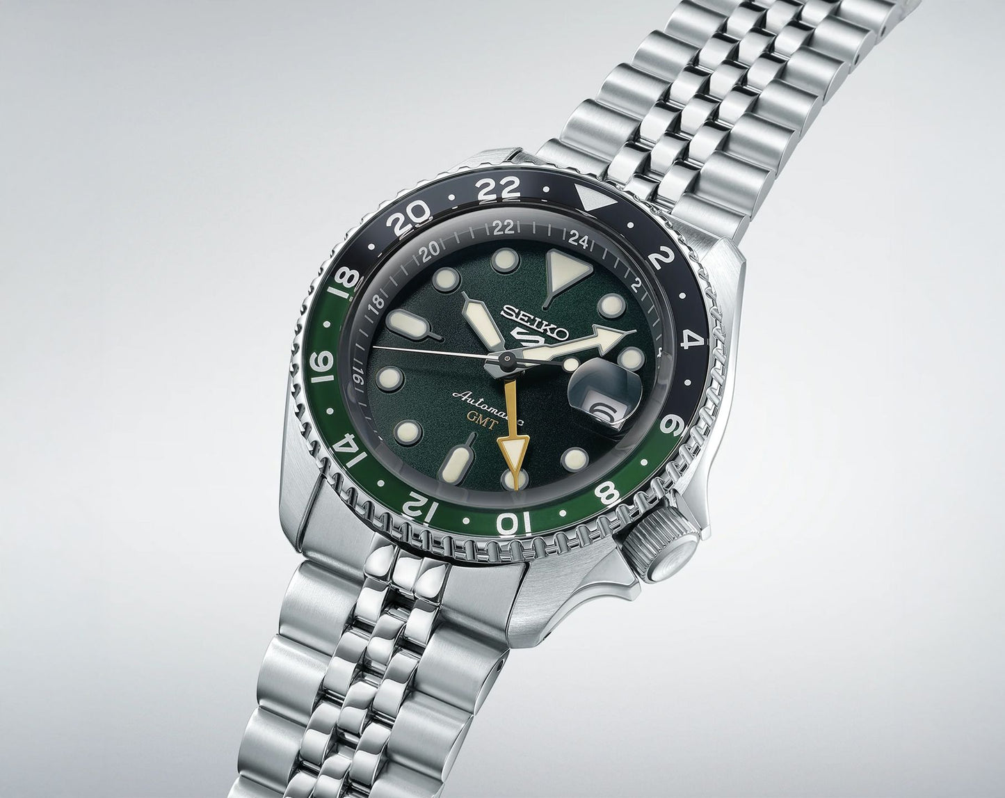 Seiko  5 Sports Men Automatic Green Dial Analog Stainless Steel Watch SSK035K1